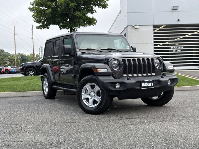 2022 Jeep Wrangler Unlimited Sport SUV DYNAMIC_PREF_LABEL_INVENTORY_FEATURED_USED_INVENTORY_FEATURED1_ALTATTRIBUTEAFTER