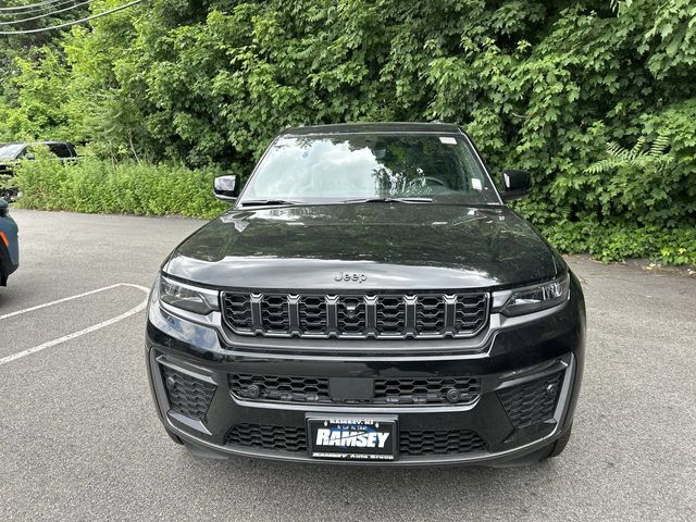 New 2026 Jeep Grand Cherokee LIMITED 4X4 Sport Utility
