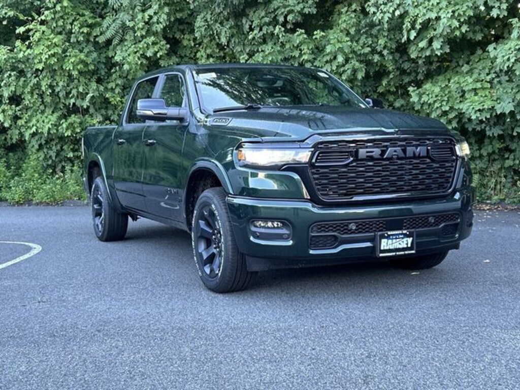New 2026 Ram 1500 BIG HORN CREW CAB 4X4 5'7 BOX Pickup