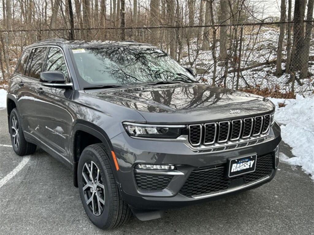 New 2025 Jeep Grand Cherokee LIMITED 4X4 Sport Utility