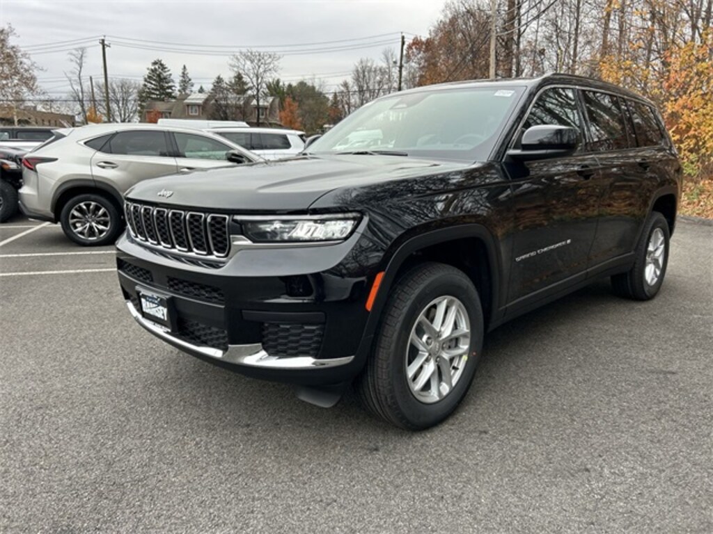 New 2025 Jeep Grand Cherokee L L LAREDO X 4X4 Sport Utility
