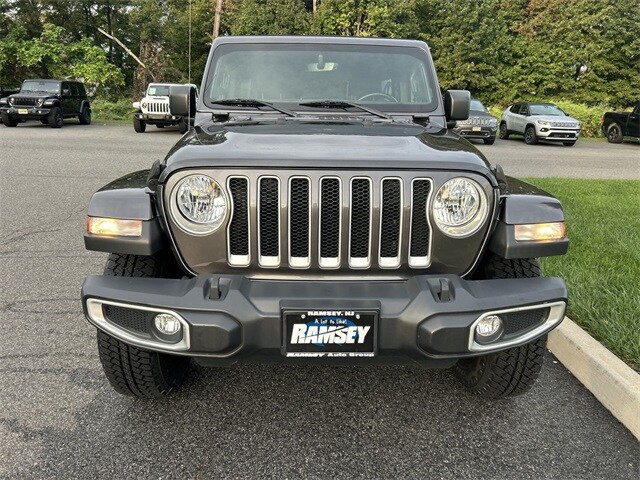 2020 Jeep Wrangler Unlimited Sahara photo 3