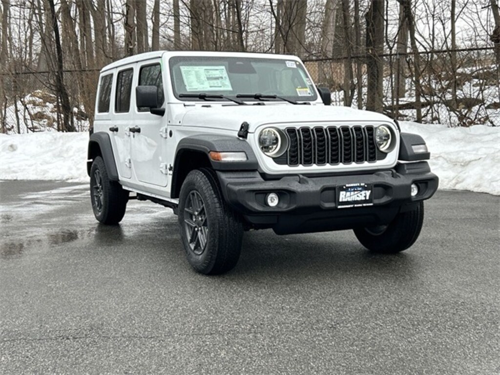 New 2026 Jeep Wrangler 4-DOOR SPORT S Sport Utility