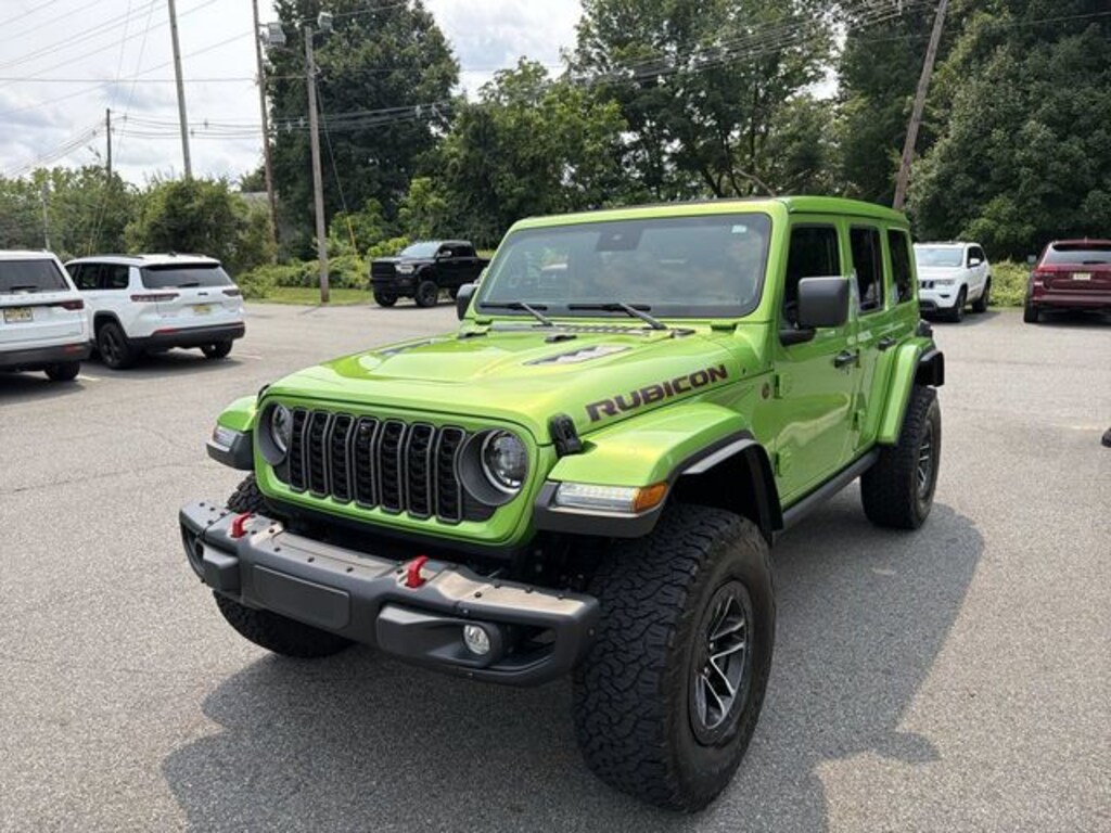 Used 2025 Jeep Wrangler Rubicon SUV