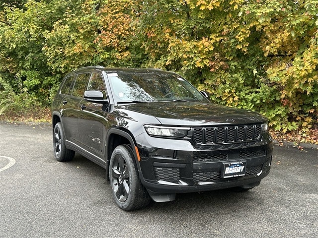 2025 Jeep Grand Cherokee L Altitude's photo