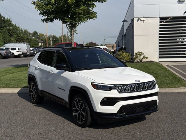 Used 2025 Jeep Compass Limited SUV