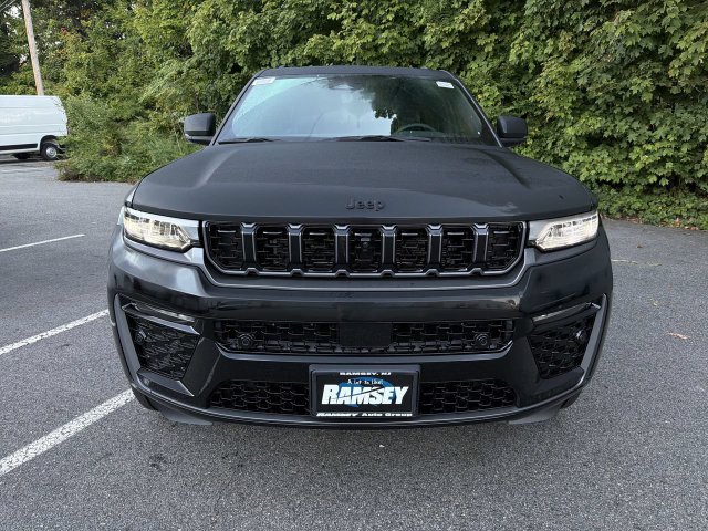New 2027 Jeep Grand Cherokee L L LIMITED RESERVE 4X4 Sport Utility