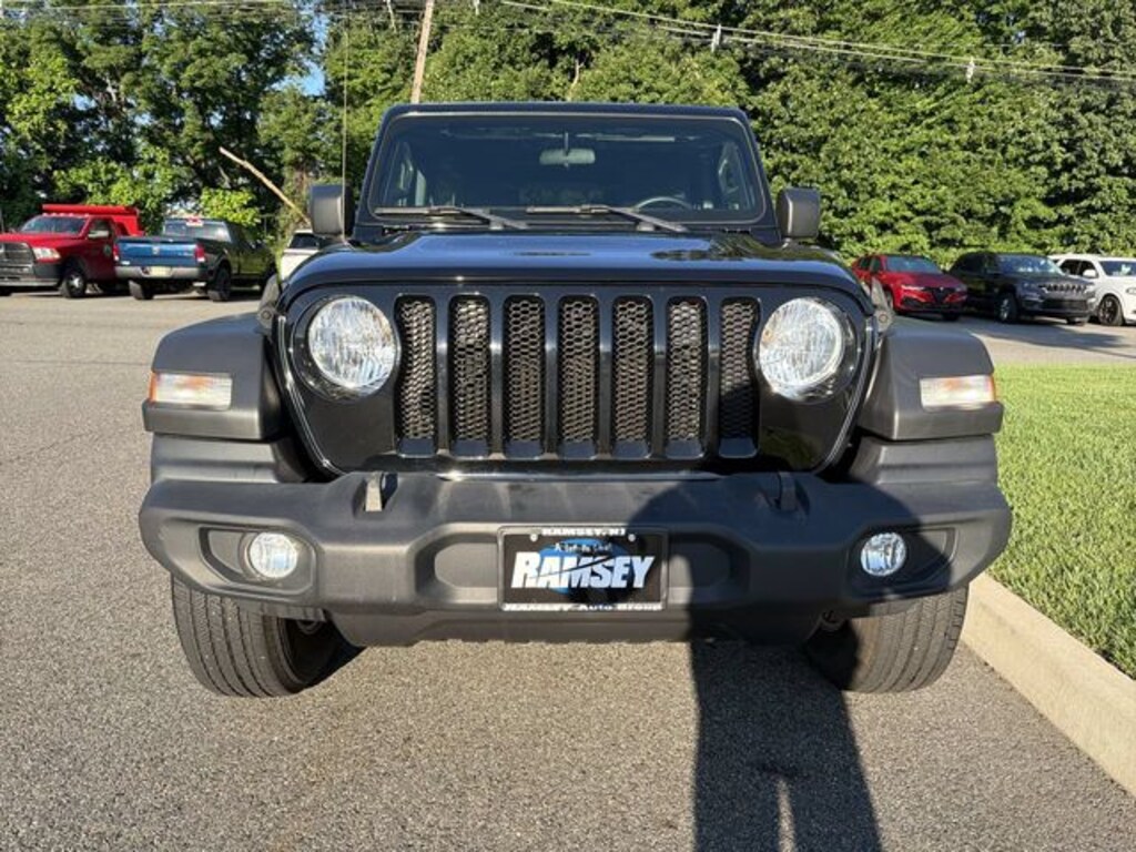 Used 2022 Jeep Wrangler Unlimited Sport SUV