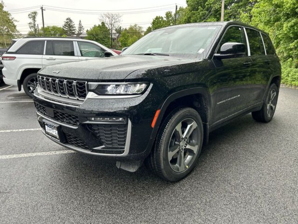 New 2026 Jeep Grand Cherokee LIMITED 4X4 Sport Utility