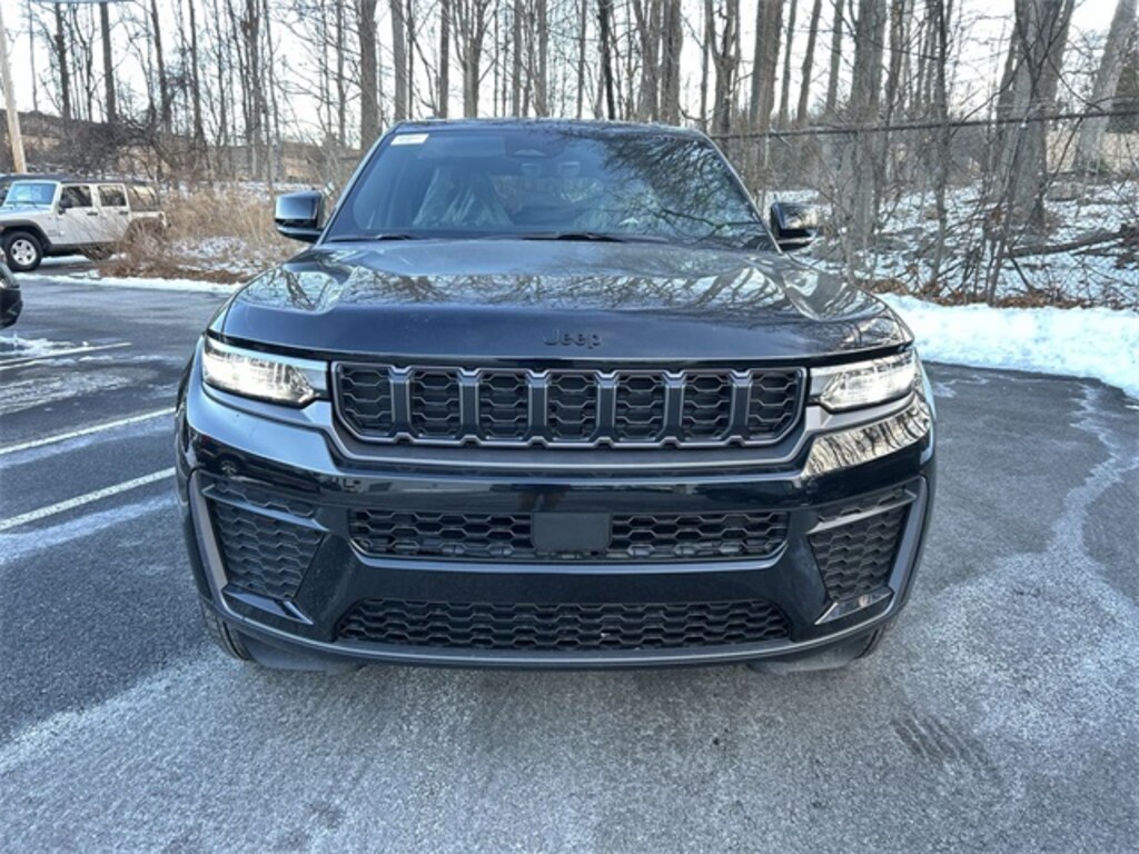 New 2026 Jeep Grand Cherokee LAREDO ALTITUDE 4X4 Sport Utility
