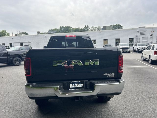 2025 RAM 2500 Tradesman - Photo 7