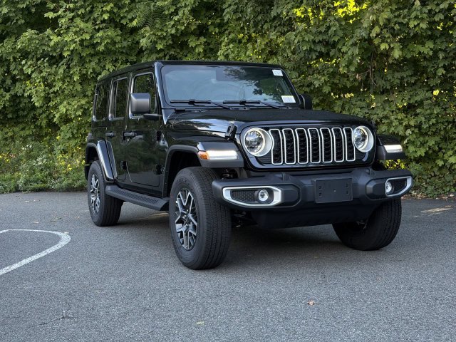 New 2027 Jeep Wrangler 4-DOOR SAHARA Sport Utility