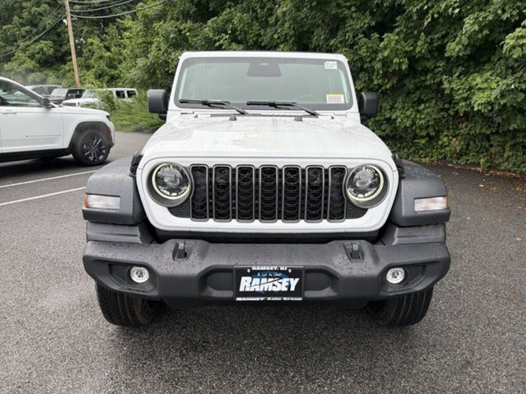 New 2026 Jeep Wrangler 4-DOOR SPORT S Sport Utility