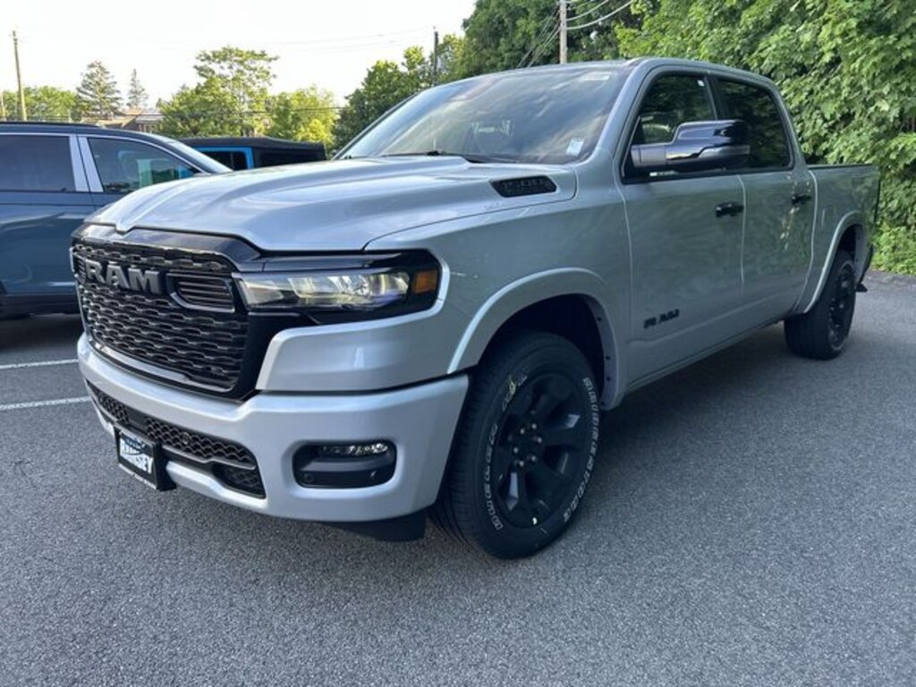 New 2026 Ram 1500 BIG HORN CREW CAB 4X4 5'7 BOX Pickup