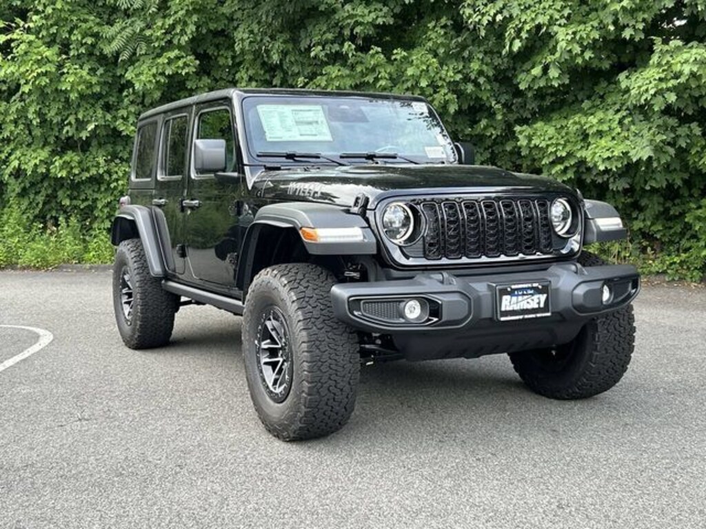 New 2026 Jeep Wrangler 4-DOOR WILLYS Sport Utility