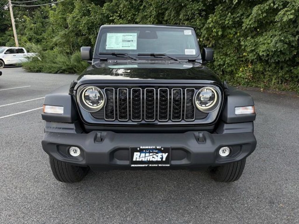 New 2026 Jeep Wrangler 4-DOOR SPORT S Sport Utility