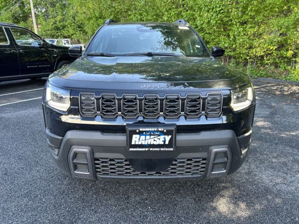 New 2026 Jeep Cherokee LAREDO 4X4 Sport Utility