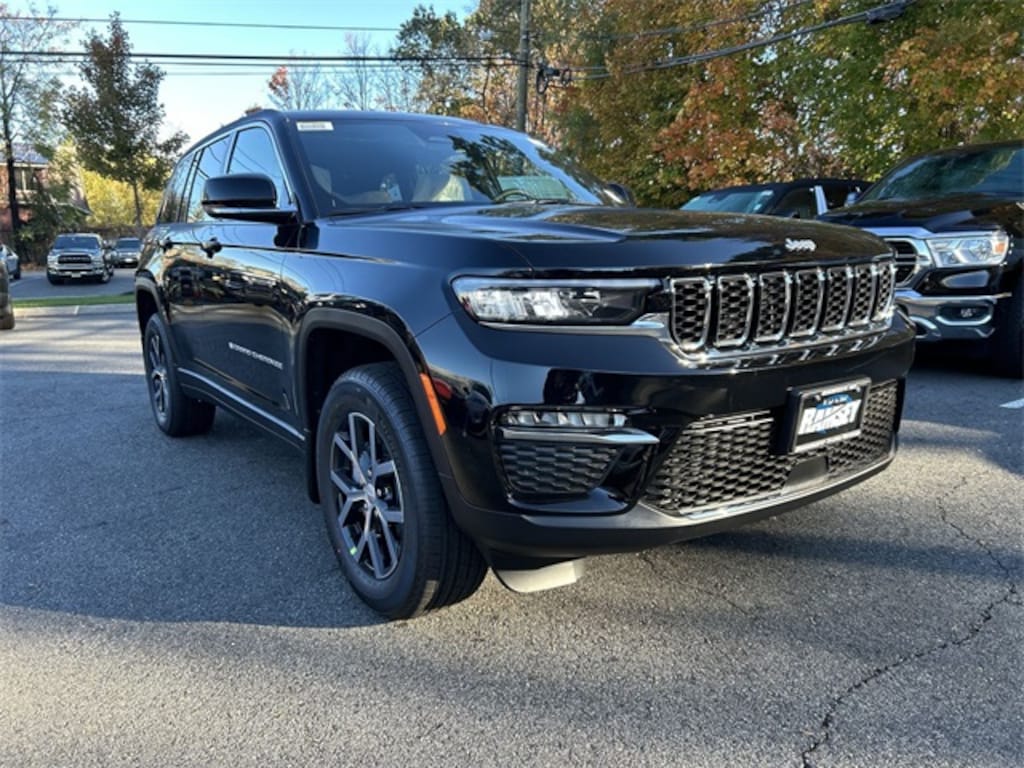 New 2025 Jeep Grand Cherokee LIMITED 4X4 Sport Utility