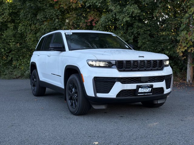 2026 Jeep Grand Cherokee LAREDO 4X4 Sport Utility