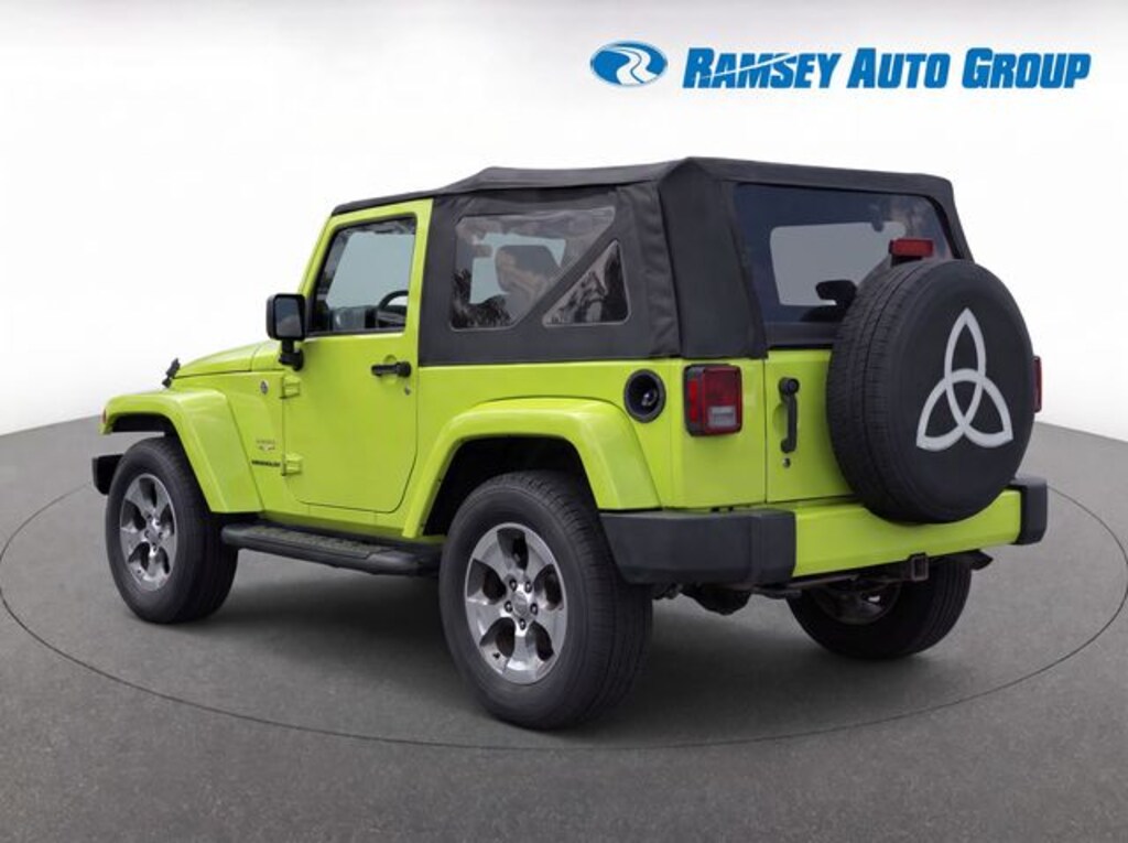 Used 2017 Jeep Wrangler JK Sahara 4x4 SUV