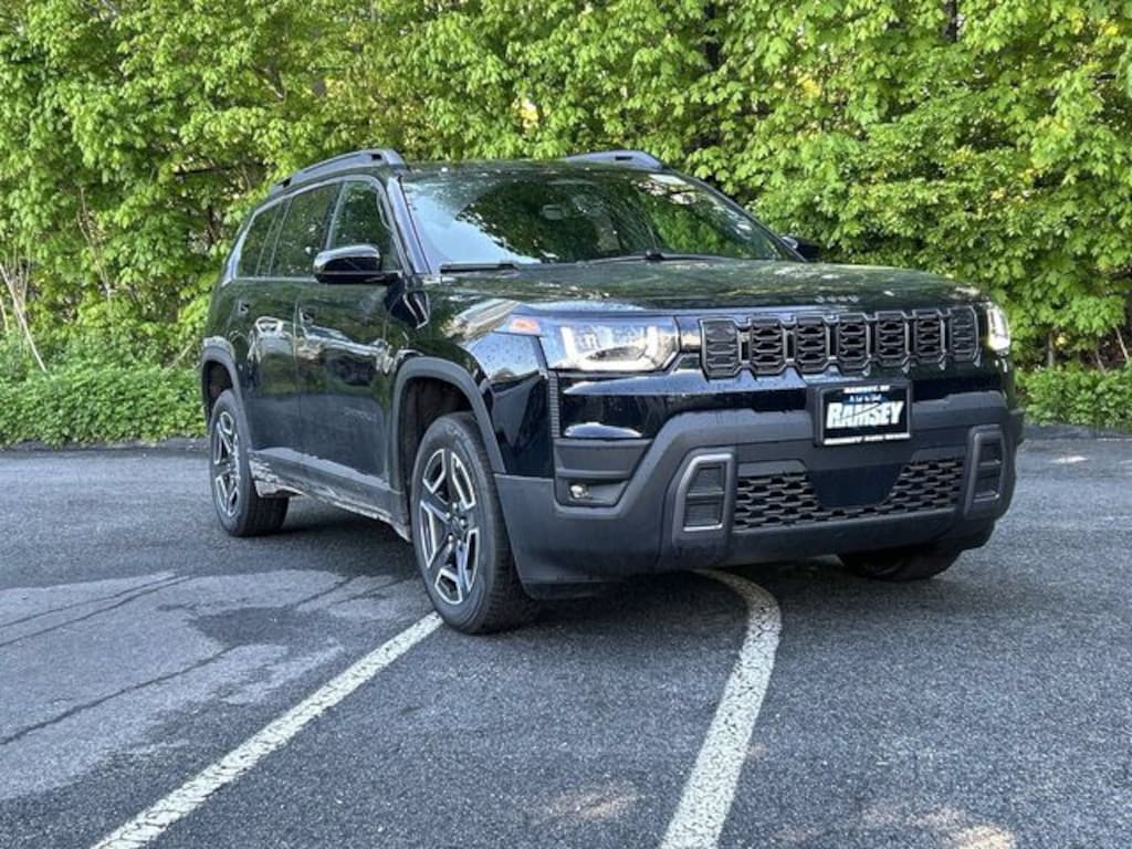 New 2026 Jeep Cherokee LAREDO 4X4 Sport Utility