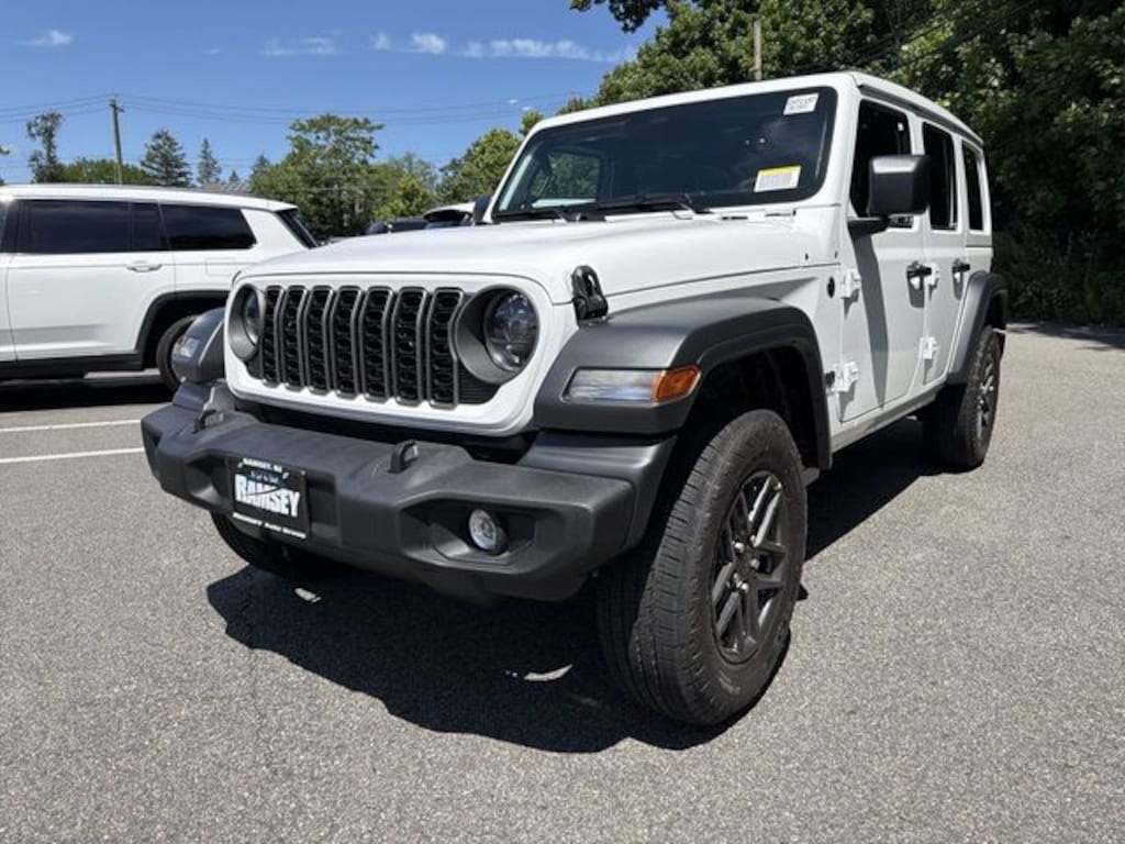 New 2026 Jeep Wrangler 4-DOOR SPORT S Sport Utility