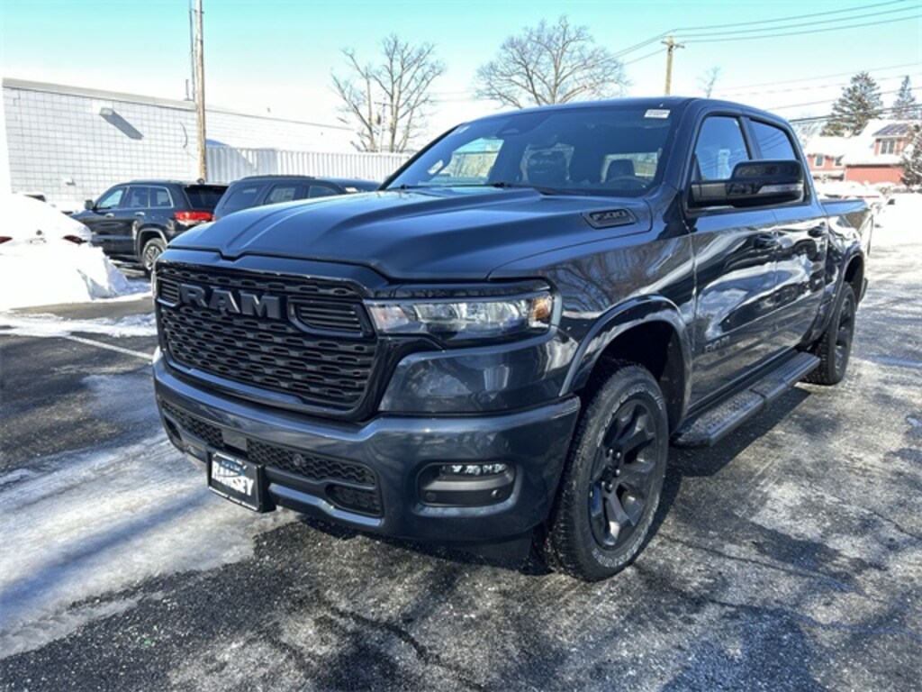 New 2026 Ram 1500 BIG HORN CREW CAB 4X4 5'7 BOX Pickup