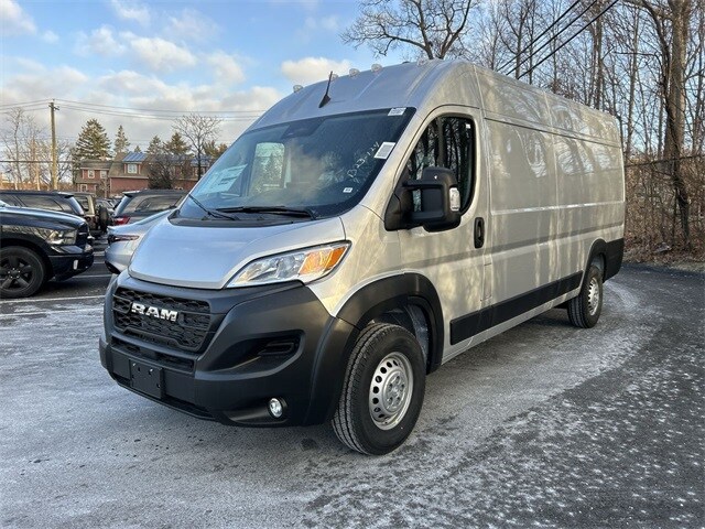 2025 Ram ProMaster 3500 Cargo Van photo 4