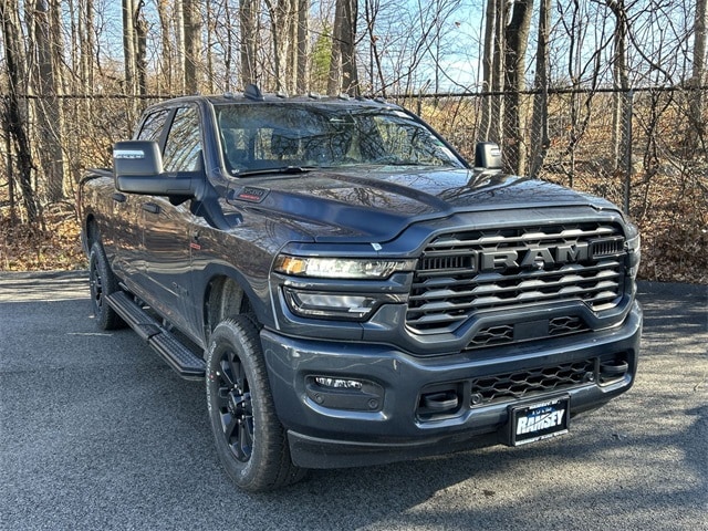 2026 RAM Ram 3500 Pickup Big Horn's photo