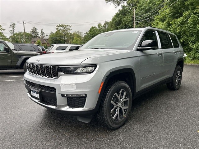2025 Jeep Grand Cherokee L photo 4