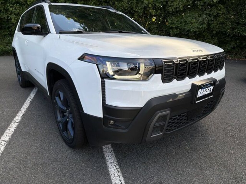 New 2026 Jeep Cherokee LAREDO 4X4 Sport Utility