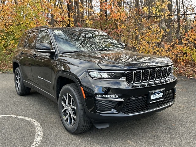 2025 Jeep Grand Cherokee Limited's photo