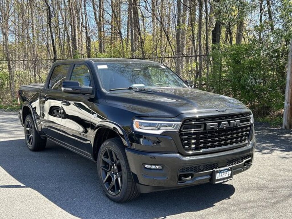 New 2026 Ram 1500 LIMITED CREW CAB 4X4 5'7 BOX Pickup