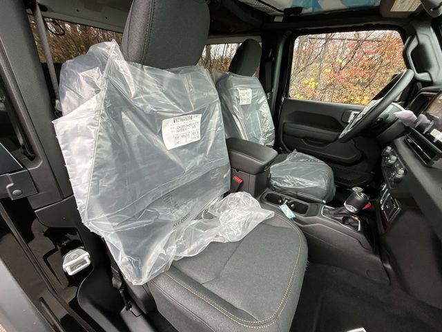 2026 Jeep Wrangler 2-Door Sport - Photo 14
