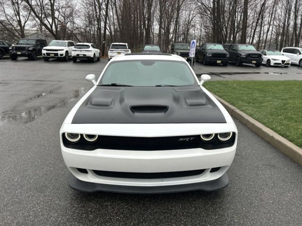 Used 2016 Dodge Challenger SRT Hellcat Coupe