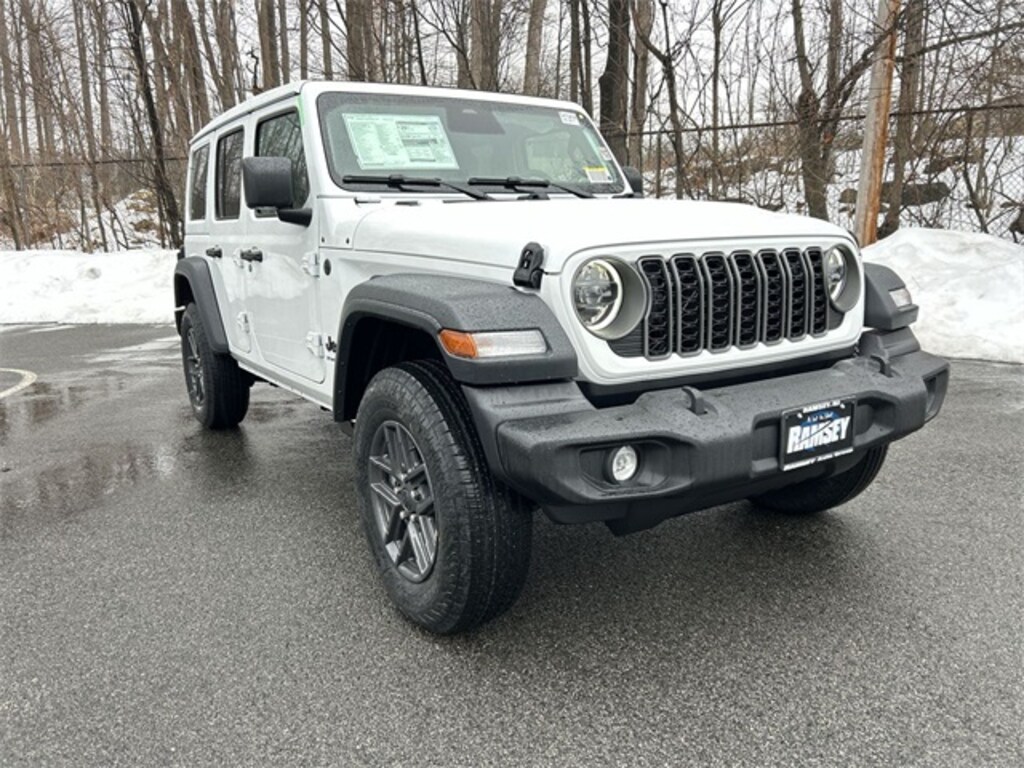 New 2026 Jeep Wrangler 4-DOOR SPORT S Sport Utility