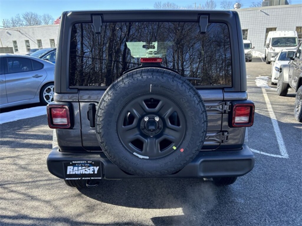 New 2025 Jeep Wrangler 4-DOOR SPORT Sport Utility