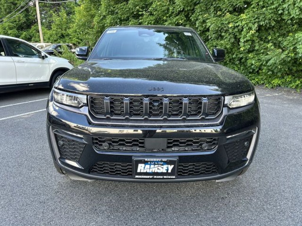 New 2026 Jeep Grand Cherokee 85TH ANNIVERSARY EDITION 4X4 Sport Utility