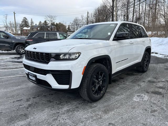New 2026 Jeep Grand Cherokee LAREDO ALTITUDE 4X4 Sport Utility
