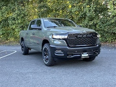 2026 Ram 1500 WARLOCK CREW CAB 4X4 5'7 BOX Pickup