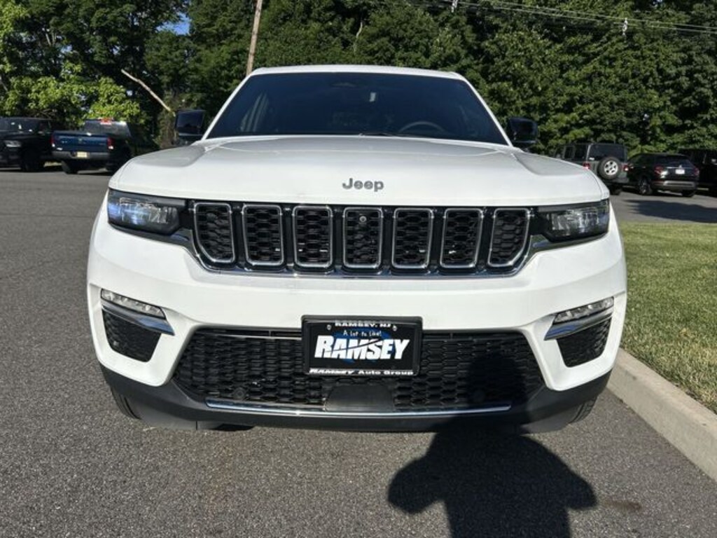 Used 2024 Jeep Grand Cherokee Limited SUV