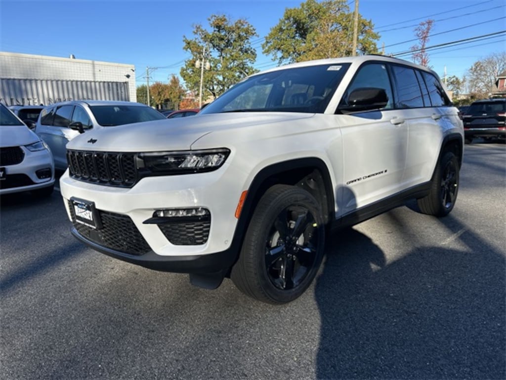 New 2025 Jeep Grand Cherokee LIMITED 4X4 Sport Utility
