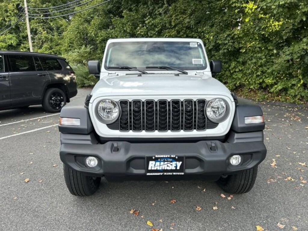 New 2025 Jeep Wrangler 4-DOOR SPORT S Sport Utility