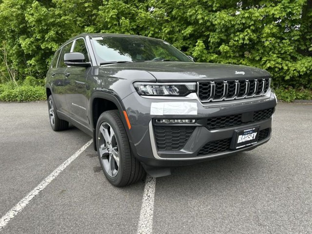New 2026 Jeep Grand Cherokee L L LIMITED 4X4 Sport Utility