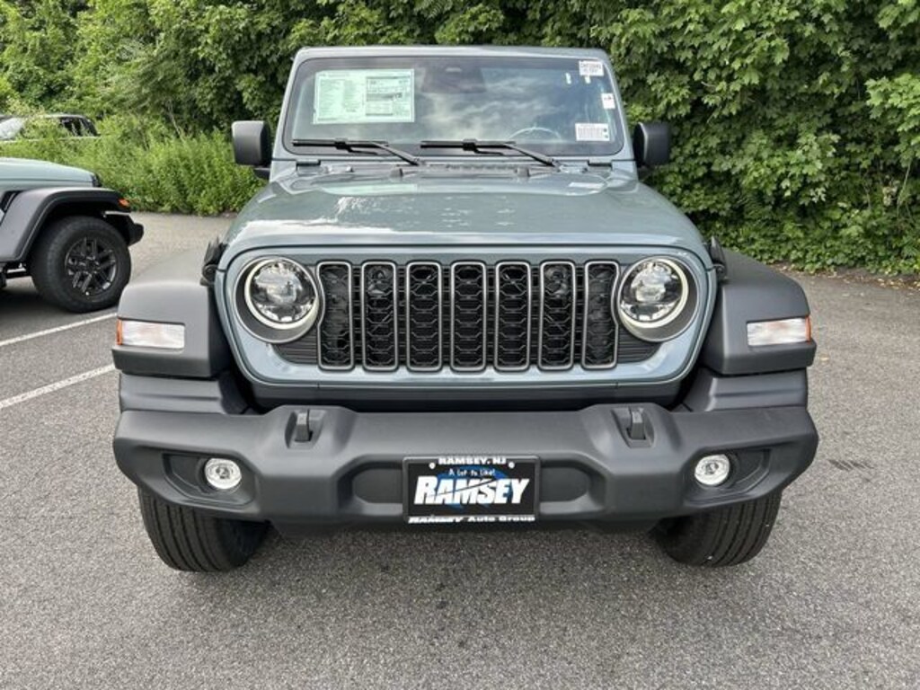 New 2026 Jeep Wrangler 4-DOOR SPORT S Sport Utility