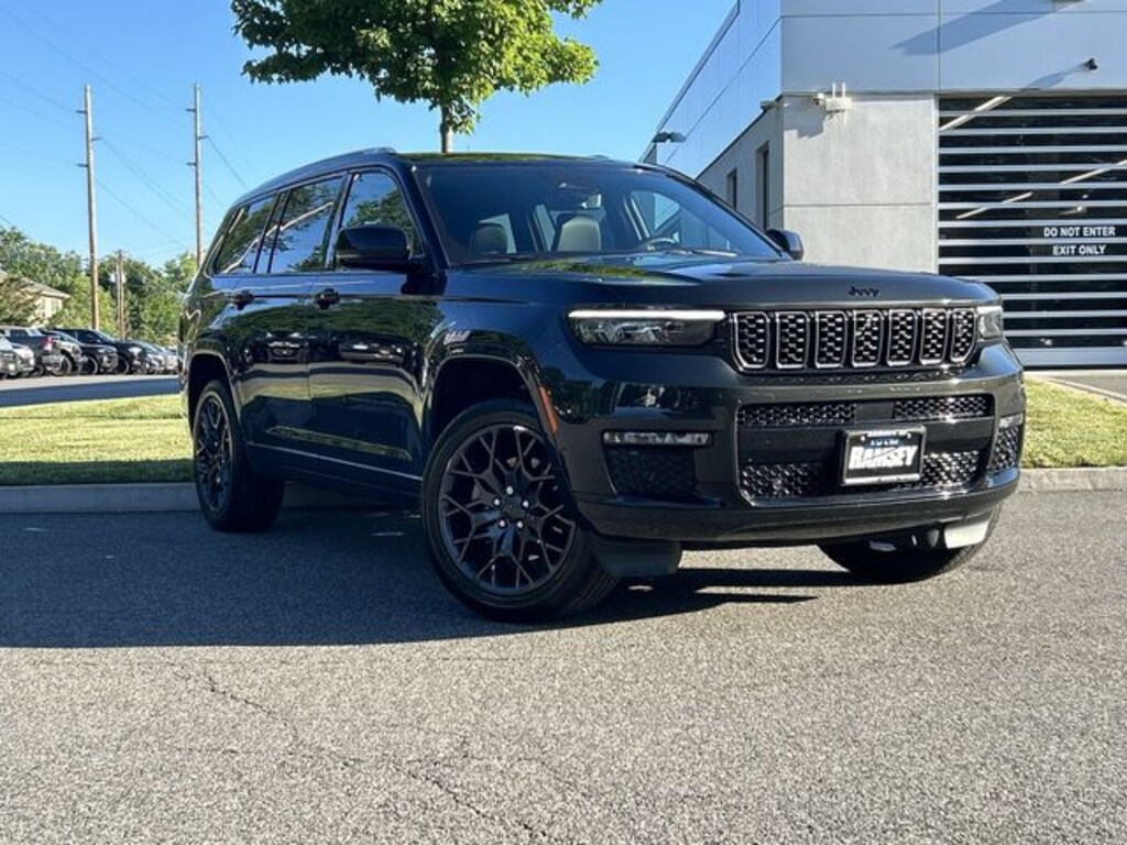 Used 2023 Jeep Grand Cherokee L Summit SUV