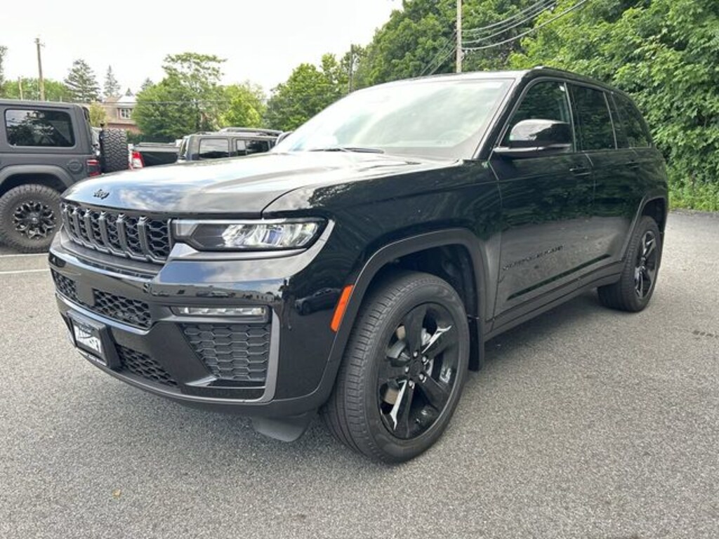 New 2026 Jeep Grand Cherokee LIMITED 4X4 Sport Utility