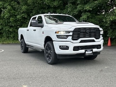 2026 Ram 2500 BLACK EXPRESS CREW CAB 4X4 6'4 BOX Pickup