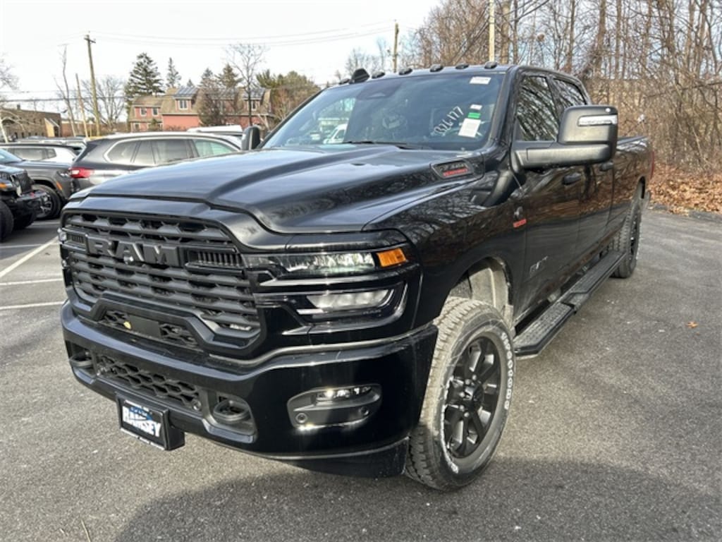 New 2026 Ram 3500 BIG HORN CREW CAB 4X4 8' BOX Pickup