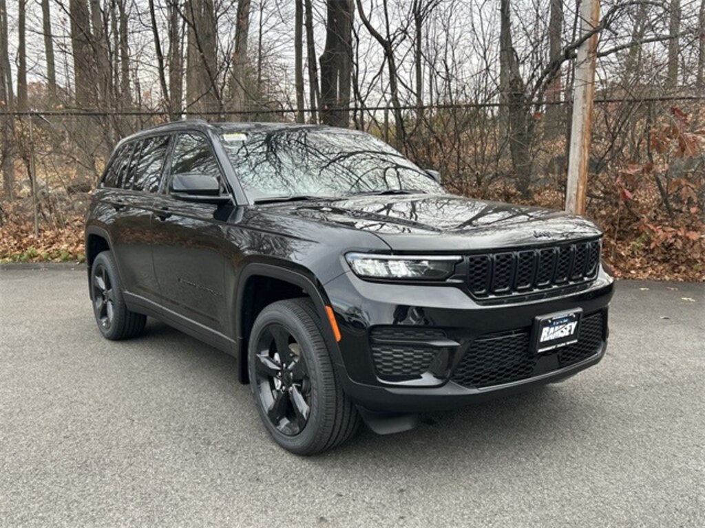 New 2025 Jeep Grand Cherokee ALTITUDE X 4X4 Sport Utility